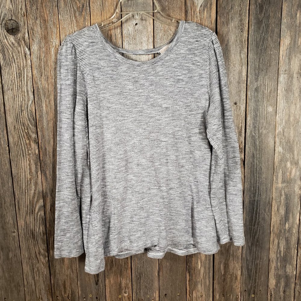 Loft Outlet M Women's Gray White‎ Striped Bar Open Wrap Back Knit Top